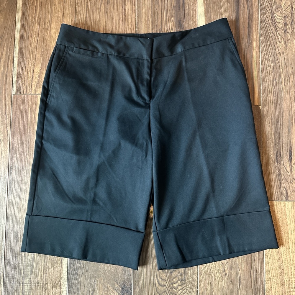 Izod Black Bermuda Shorts Tailored Crisp Design